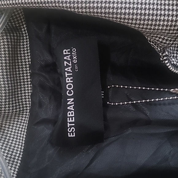 Esteban Cortazar Women Black and White Plaid Jacket W/Zipper Design Size Medium - Picture 7 of 10